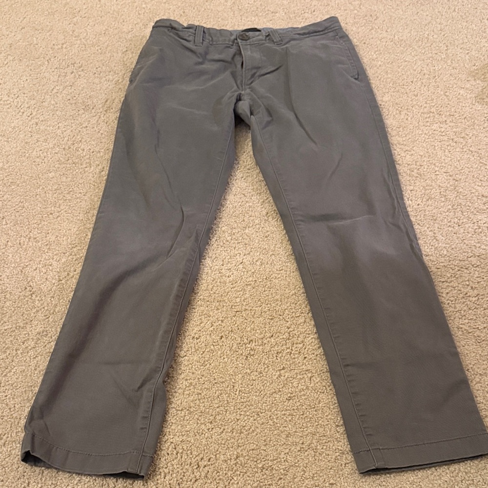 14th & Union Men's Gray Chinos